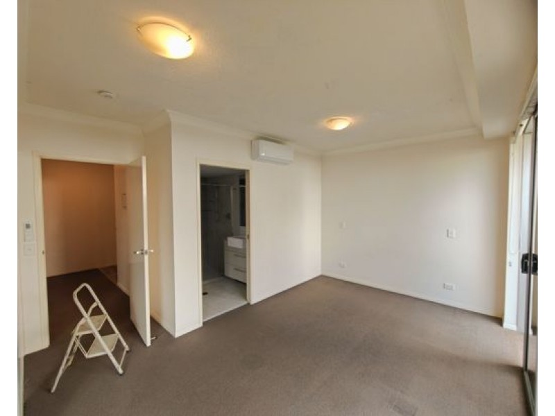 2506 12-14 Executive Dr, Burleigh Waters, Burleigh Waters QLD 4220