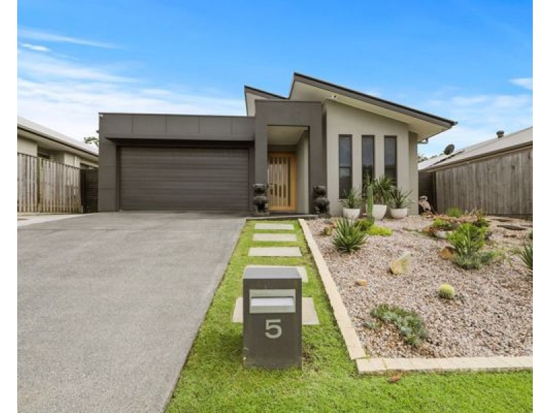5 ILLUSION PLACE, Coomera Waters QLD 4209