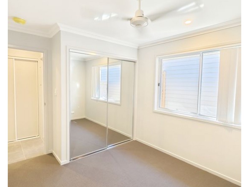 32 Raven Court, Park Ridge QLD 4125