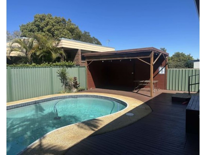 11 Karoonda Crescent, Rochedale South QLD 4123