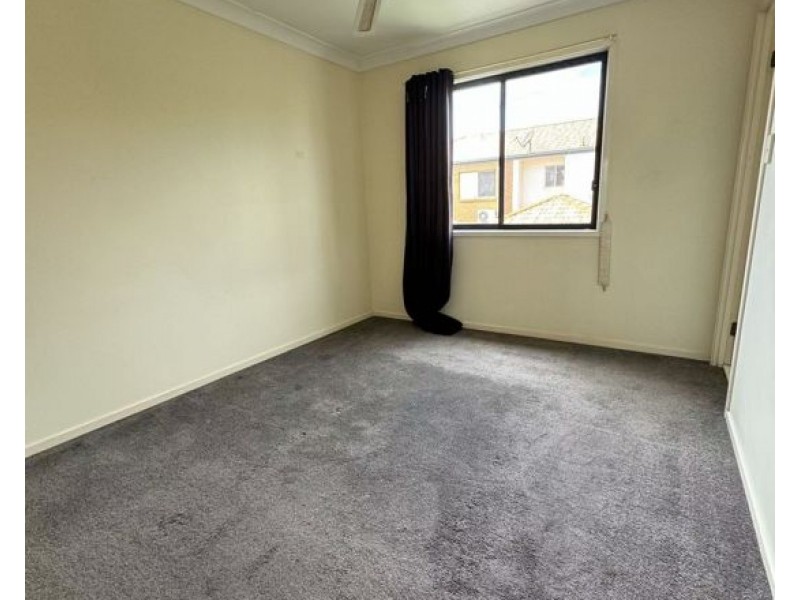 Unit 6 74 Plaza Street, Wynnum West QLD 4178