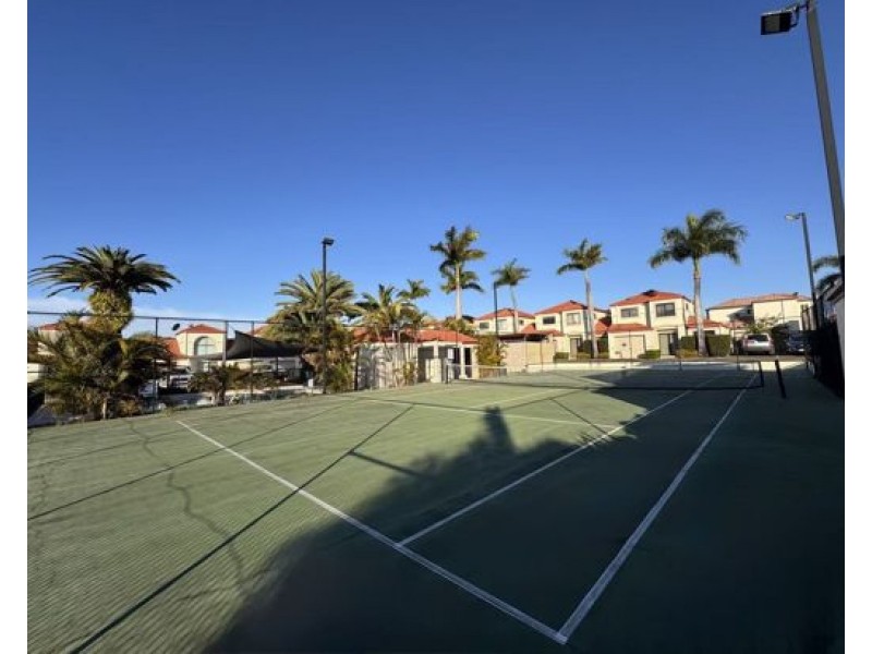 Unit 6 74 Plaza Street, Wynnum West QLD 4178