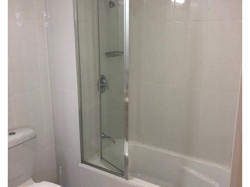 2409 / 3 Main Street, Varsity Lakes QLD 4227
