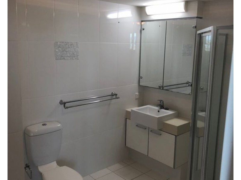 2409 / 3 Main Street, Varsity Lakes QLD 4227