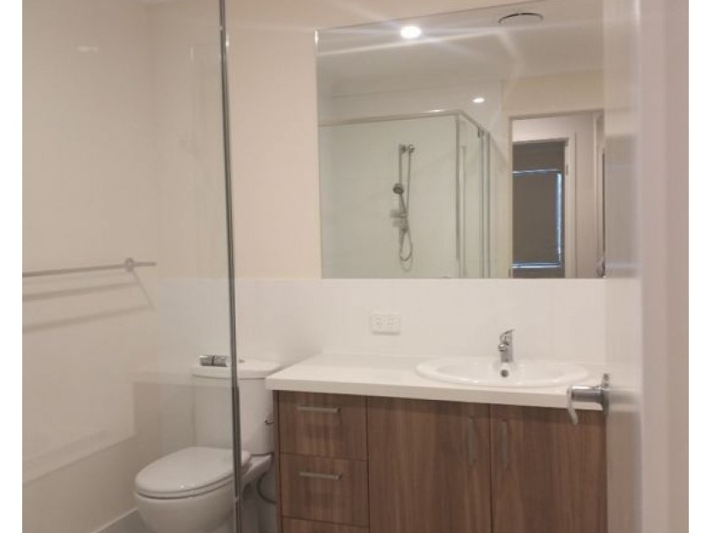 83 85 Thornton street, Raceview QLD 4305