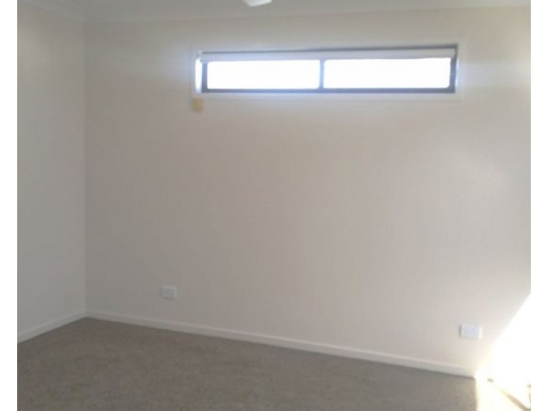 83 85 Thornton street, Raceview QLD 4305