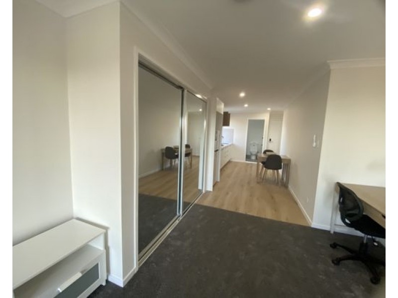 3/232 Winstanley St, Carina Heights QLD 4152
