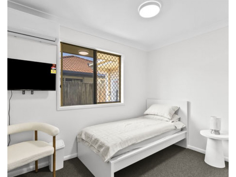 16 Bullen Circuit, Forest Lake QLD 4078