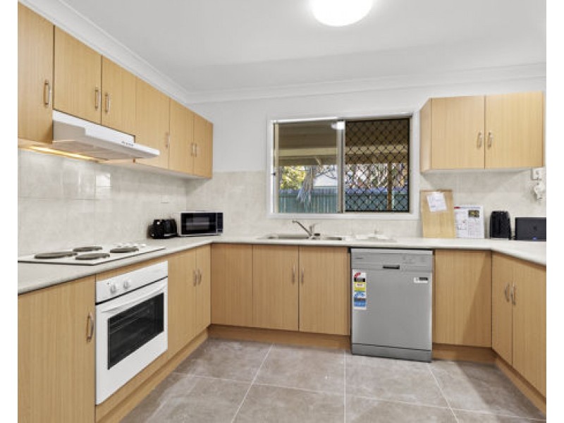 16 Bullen Circuit, Forest Lake QLD 4078