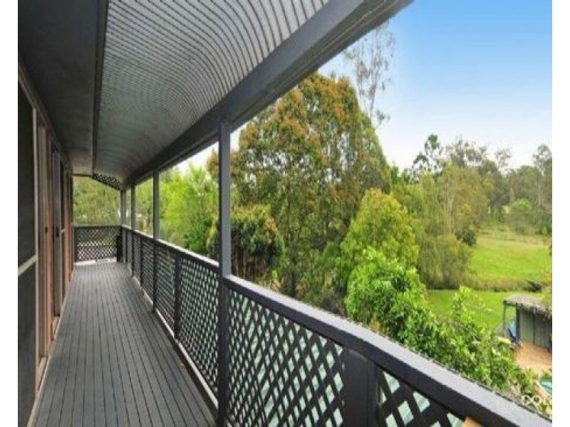 172-174 Jones Rd, Bellbird Park QLD 4300