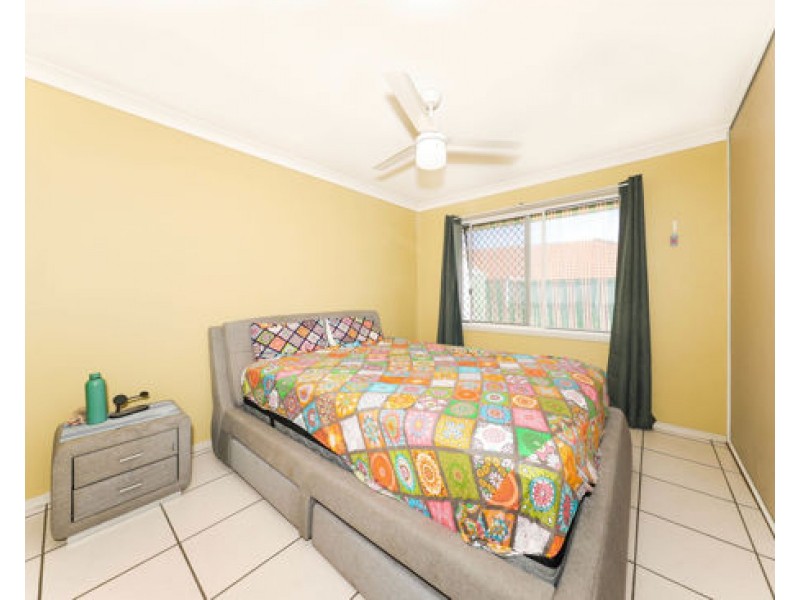 8 Conifer Close, Fitzgibbon QLD 4018