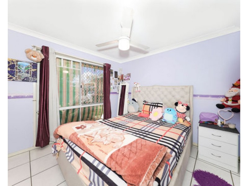 8 Conifer Close, Fitzgibbon QLD 4018