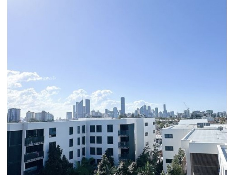 802/17 Gibbon Street, Woolloongabba QLD 4102