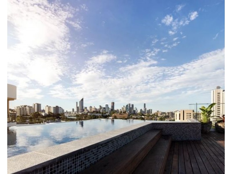 802/17 Gibbon Street, Woolloongabba QLD 4102