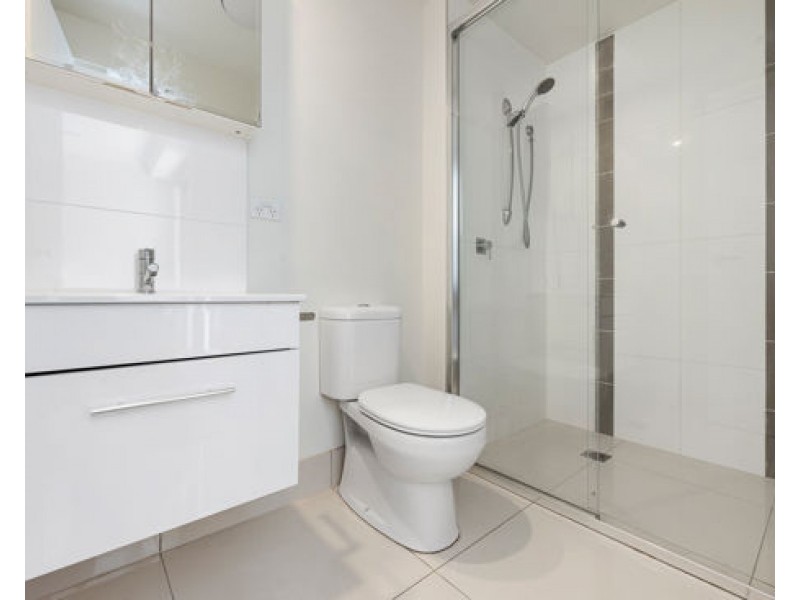 204/11 Norman Street, Southport QLD 4215