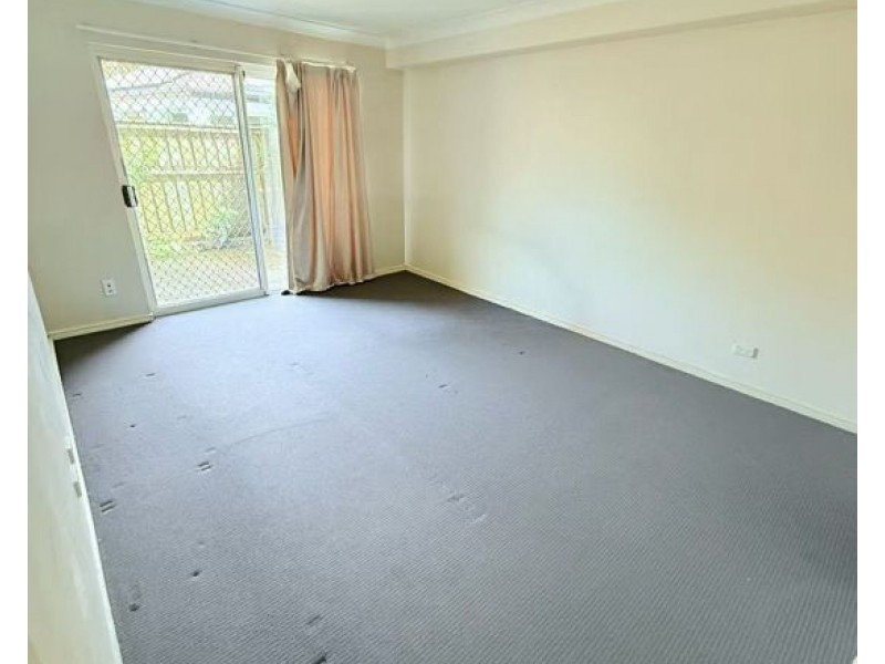U65 88-98 Limetree Parade, Runaway Bay QLD 4216