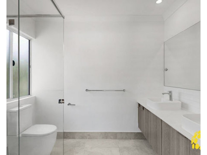 338A Ron Penhaligon Way, Robina QLD 4226