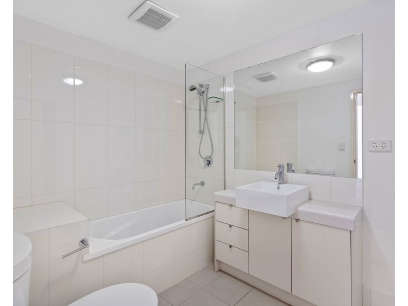 30/23 Playfield St, Chermside QLD 4032