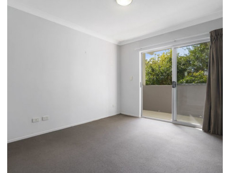 52/20 Campbell St, Toowong QLD 4066