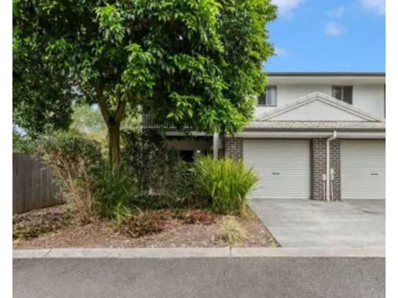 18/1 Gumview Street, Albany Creek QLD 4035