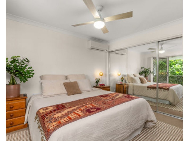 18/1 Gumview Street, Albany Creek QLD 4035
