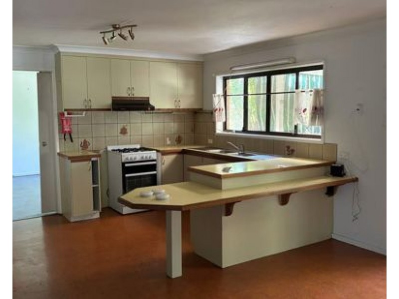 42 Sherwood Drive, Browns Plains QLD 4118