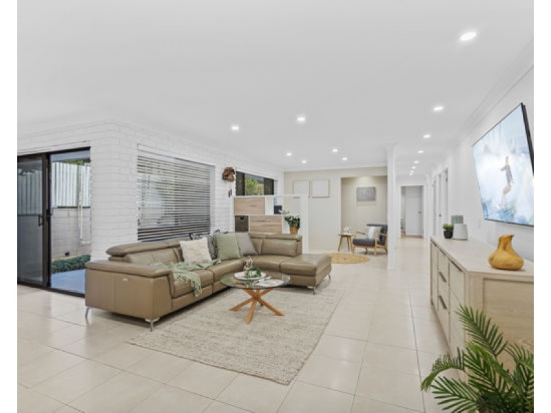 15 Kildare Street, Carina Heights QLD 4152