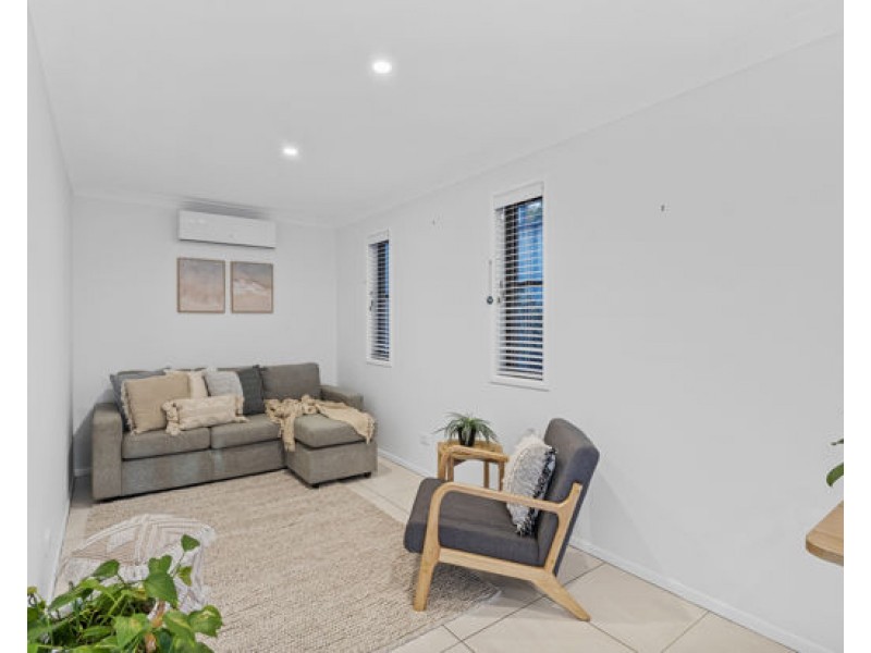 15 Kildare Street, Carina Heights QLD 4152