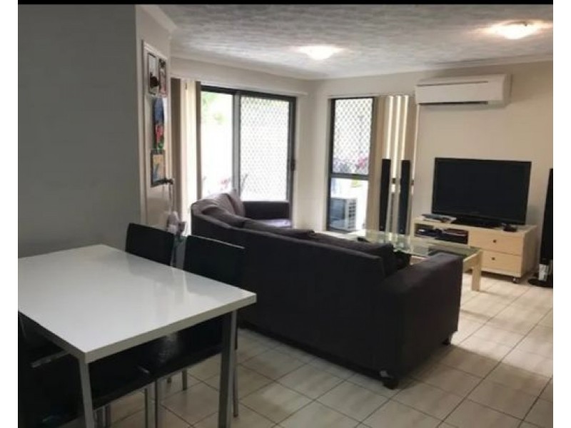 unit5/4-8 omeo street, Macgregor QLD 4109
