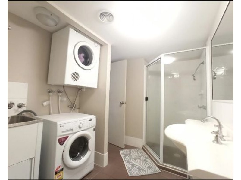 unit5/4-8 omeo street, Macgregor QLD 4109