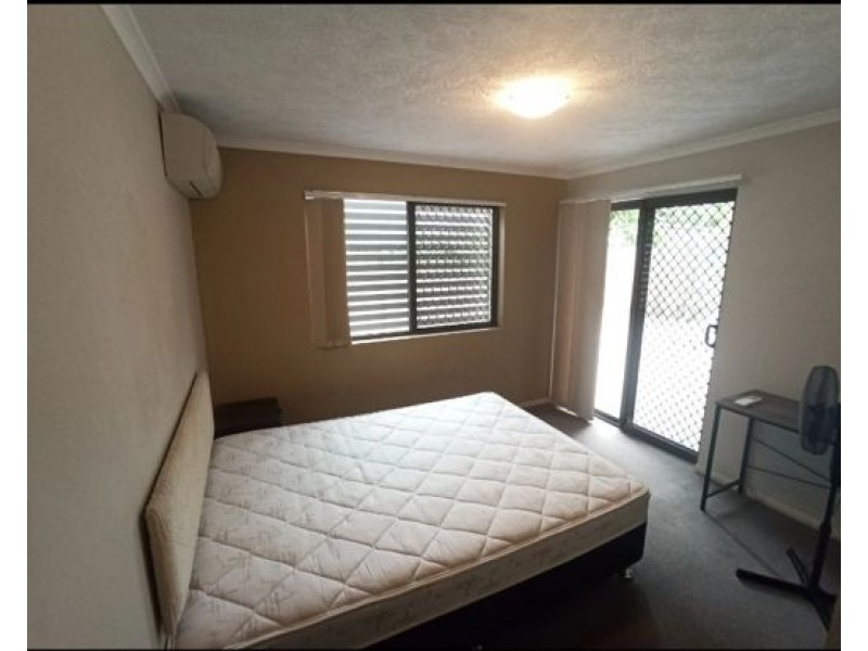 unit5/4-8 omeo street, Macgregor QLD 4109