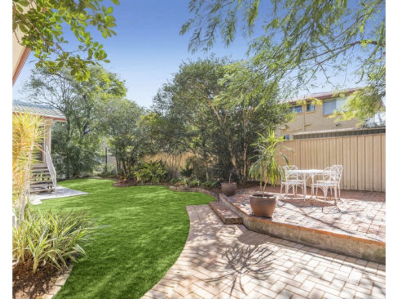 38 Tandanya Street, Mansfield QLD 4122