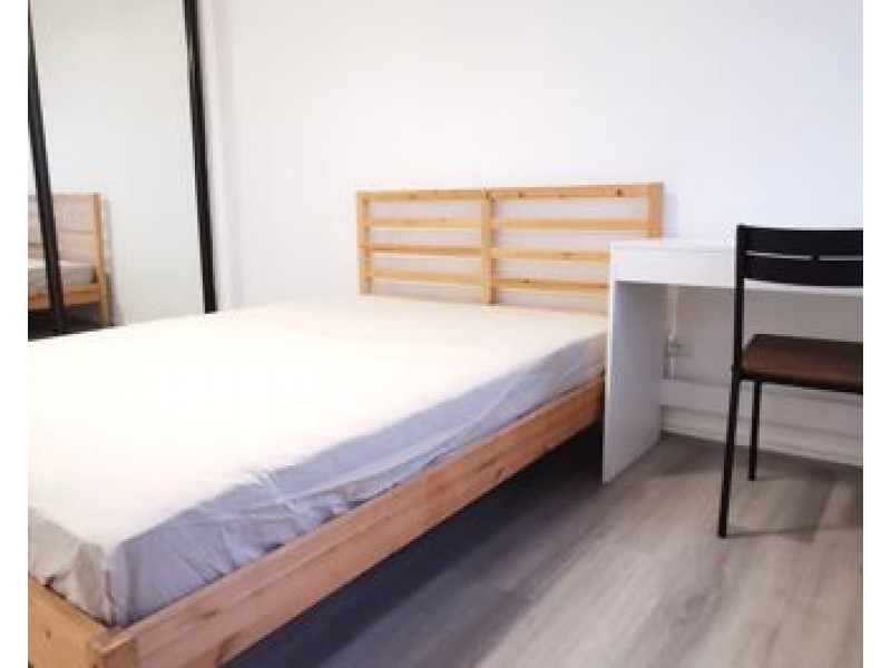 R3/8 Pineneedle Place, Sunnybank Hills QLD 4109