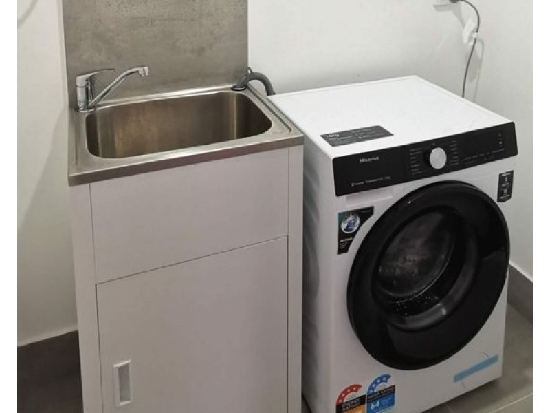 R3/8 Pineneedle Place, Sunnybank Hills QLD 4109