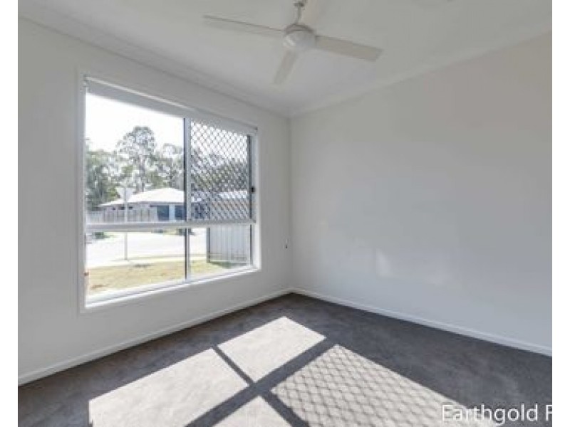 2-8 Chrysanthus Street, Crestmead QLD 4132