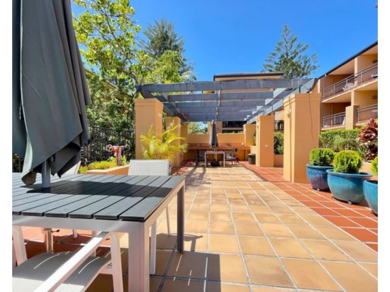 1/40-44 Ventura Road, Mermaid Beach QLD 4218