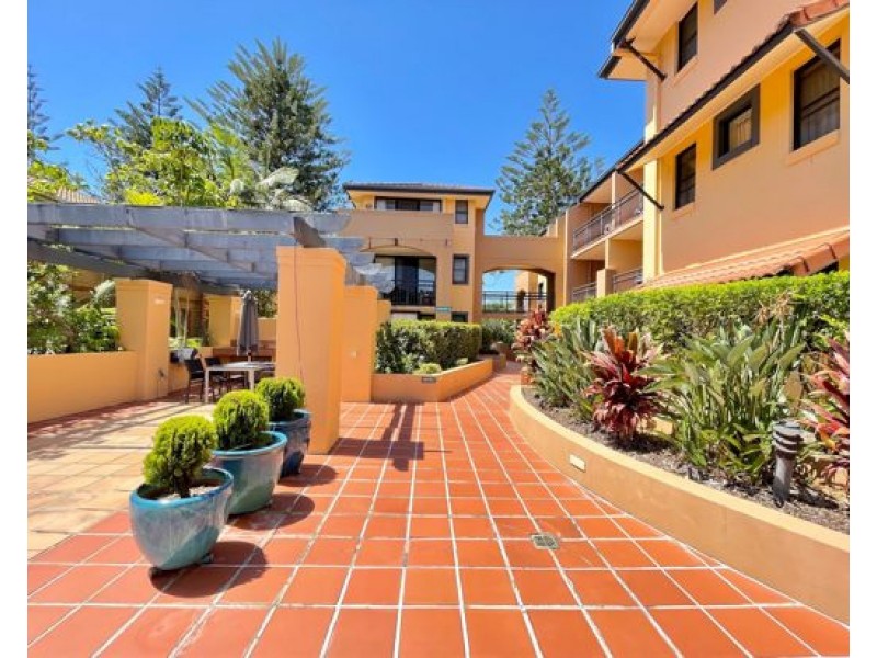 1/40-44 Ventura Road, Mermaid Beach QLD 4218
