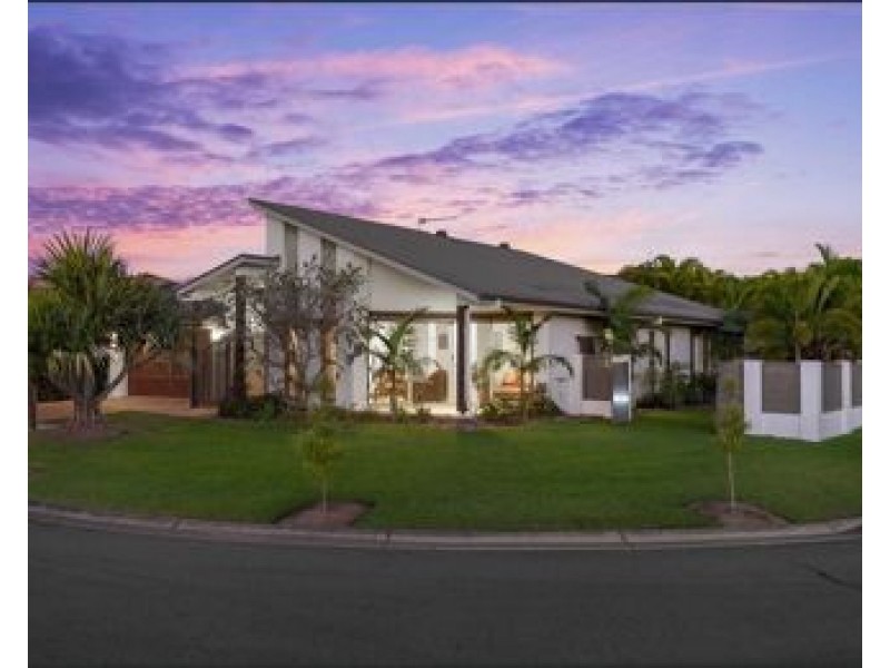 24 Temple island Circuit, Oxenford QLD 4210