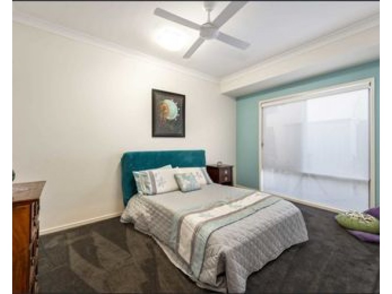 24 Temple island Circuit, Oxenford QLD 4210