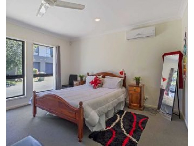 29 24 Jessica Drive, Upper Coomera QLD 4209