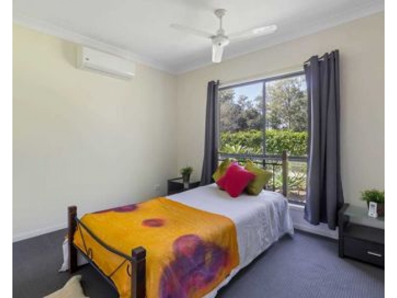 29 24 Jessica Drive, Upper Coomera QLD 4209