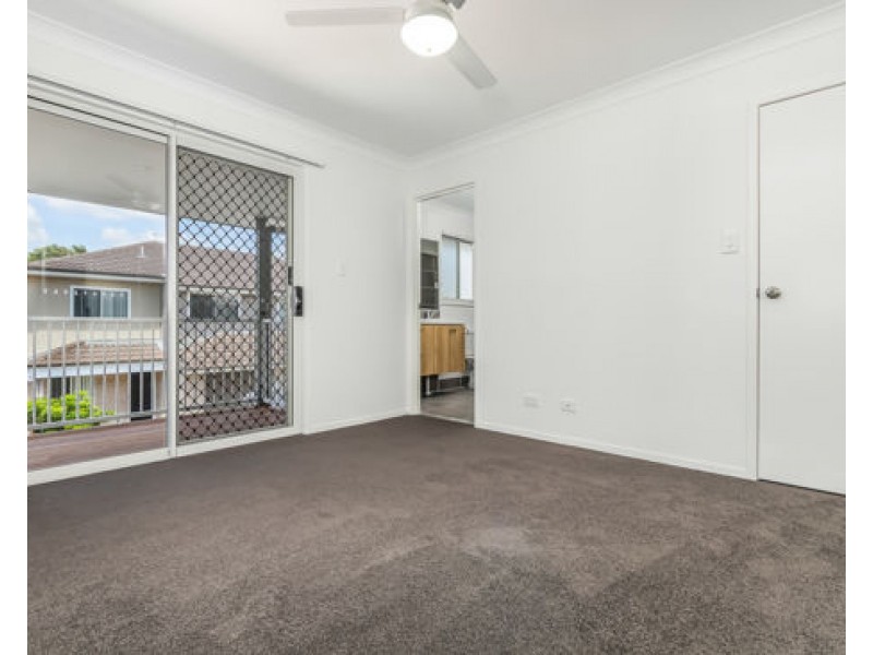 6 70 Clearwater Street, Bethania QLD 4205