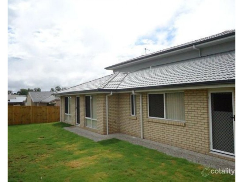 2 Saint Andrews Drive, Leichhardt QLD 4305