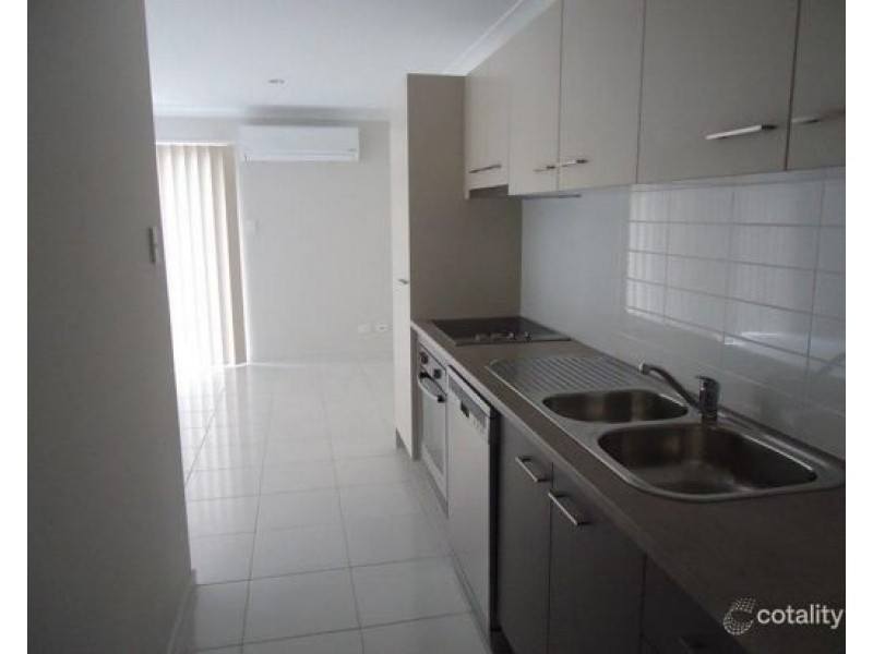 2 Saint Andrews Drive, Leichhardt QLD 4305