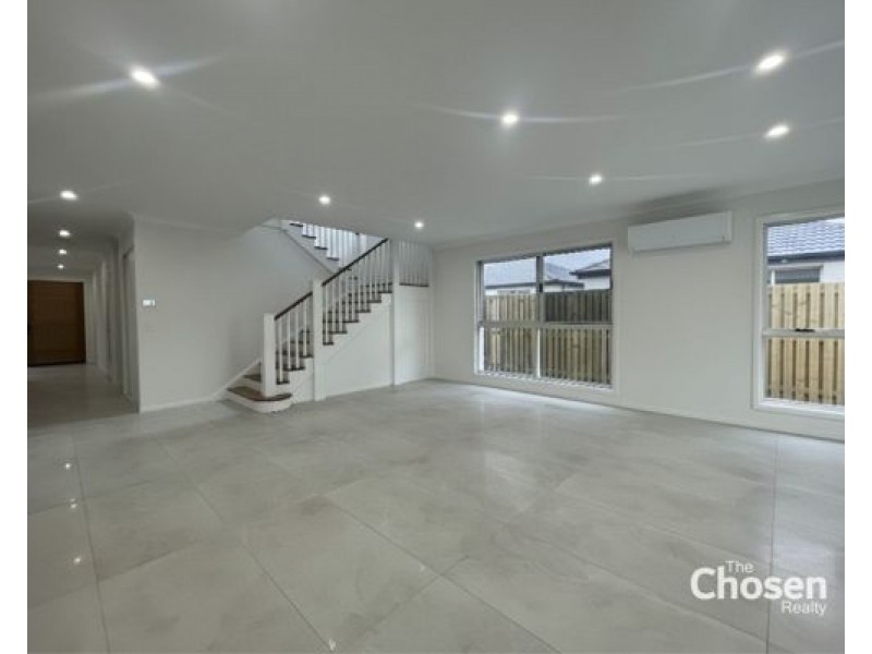 40 Rosemary Circuit, Rochedale QLD 4123