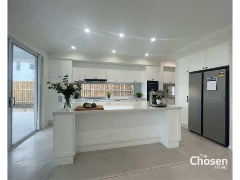 40 Rosemary Circuit, Rochedale QLD 4123