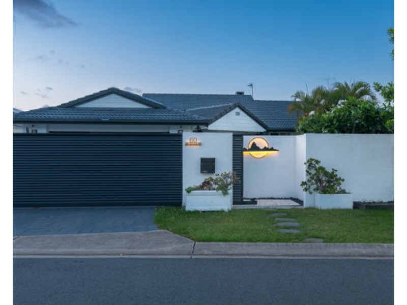 60 Port Jackson Boulevard Clear Island Waters, Clear Island Waters QLD 4226