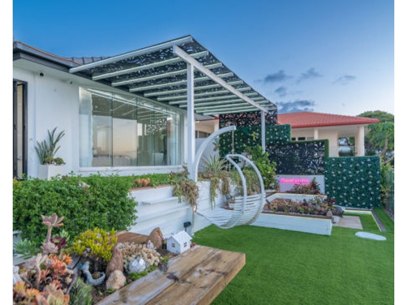 60 Port Jackson Boulevard Clear Island Waters, Clear Island Waters QLD 4226