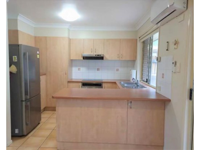 62 Coora Street, Wishart QLD 4122