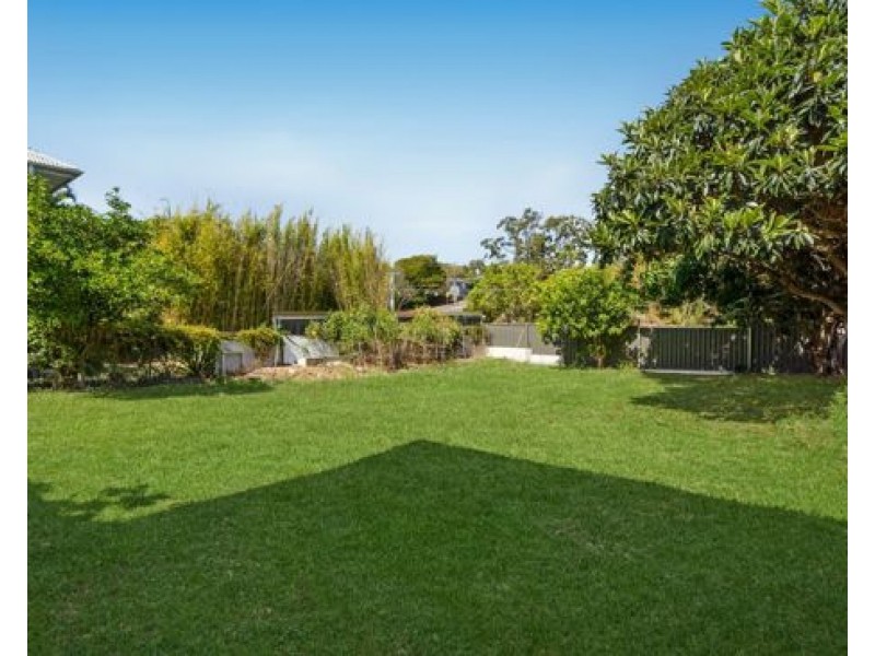 63 Albert Street, Holland Park West QLD 4121